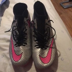 Mens Nike Mercurial Soccer Cleats size 10